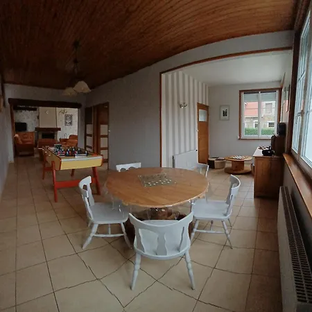 Les Aubepines Holiday home Wimille
